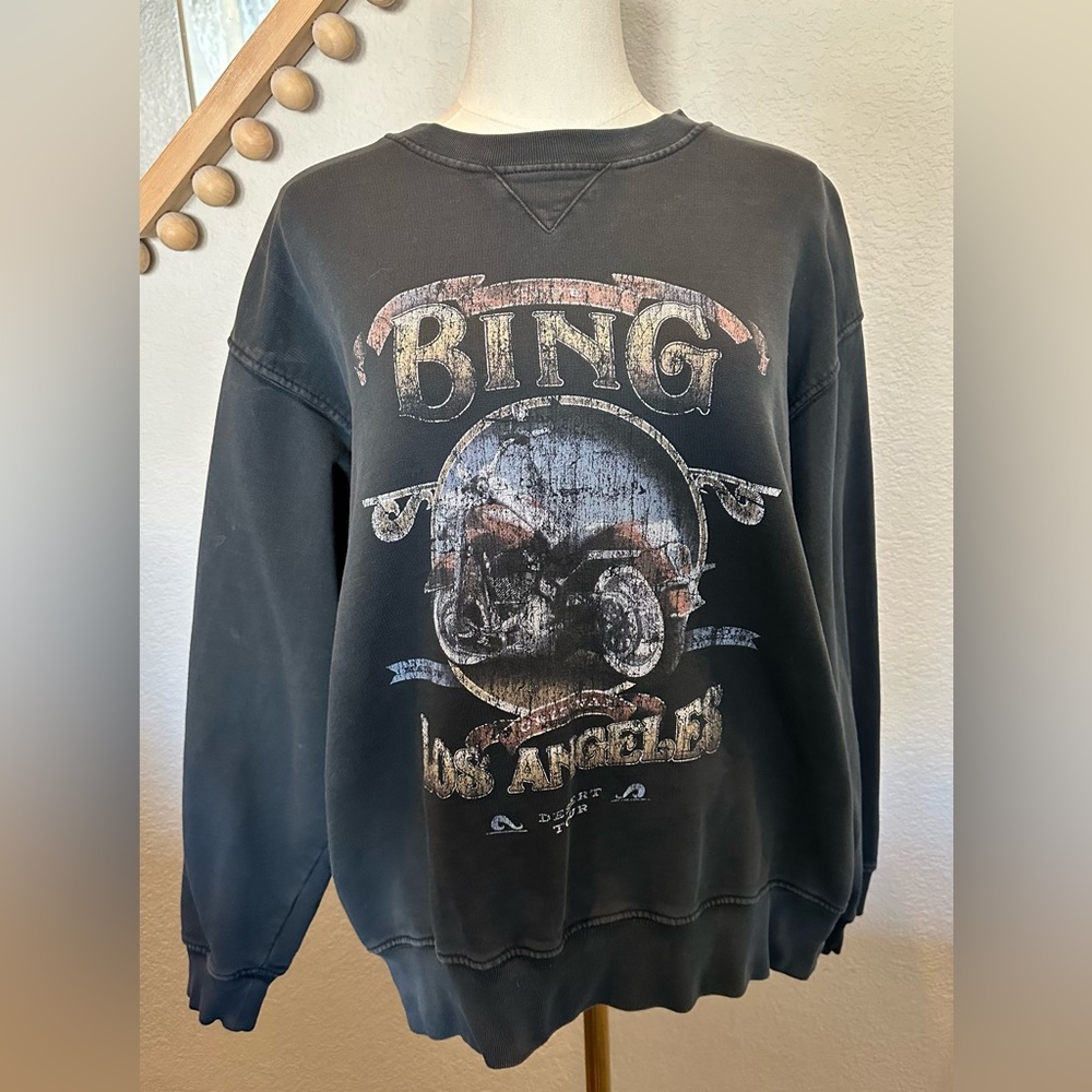 Graphic pullover